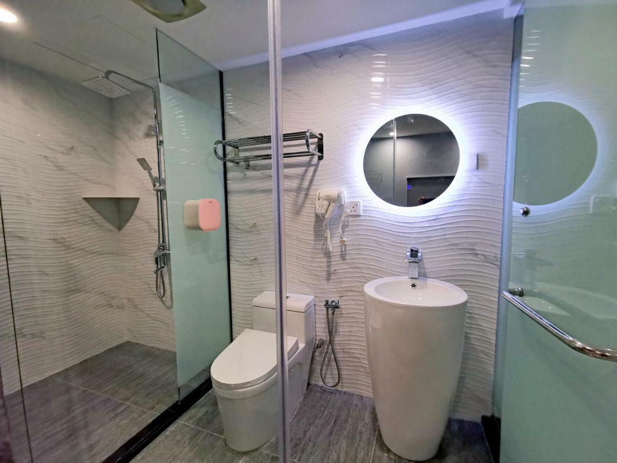 Wow Hotel Penang George Town Extérieur photo